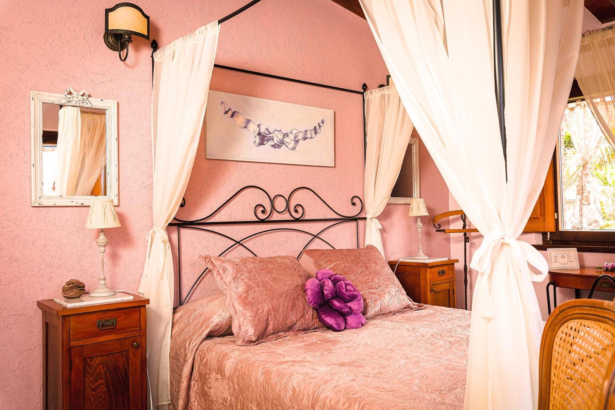 Relais Garden Cactus B&B Фавара Экстерьер фото